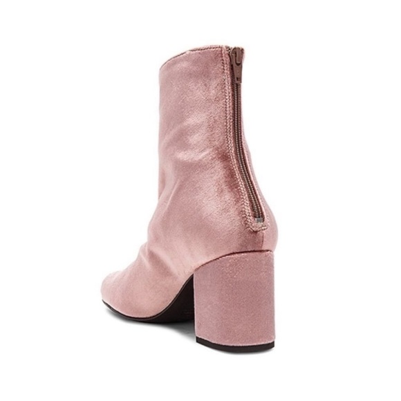 Free People Velvet Cecile Bootie Size 37 Rose Boots Pink Block Heel Velour New - Picture 10 of 10
